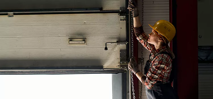 Addressing Common Garage Door Stoppage Issues in Huntington, NY